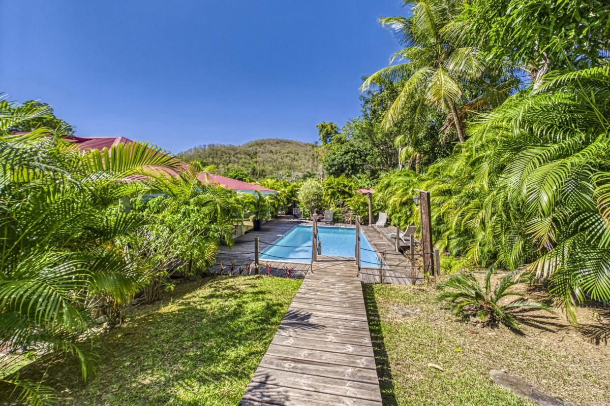 42.Location villa piscine Grande Anse 200m Deshaies Guadeloupe